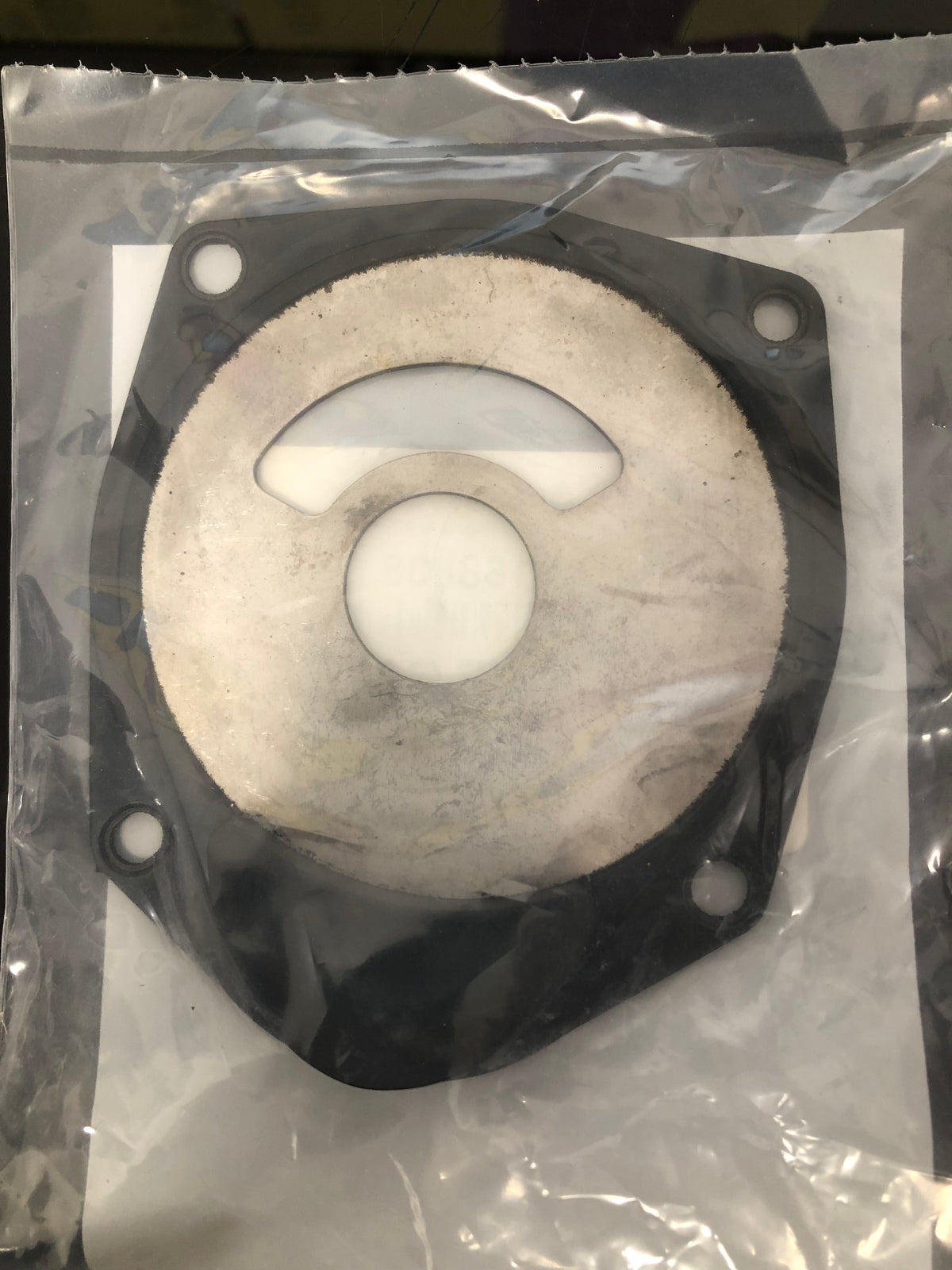 * 8M0168838 Mercury Marine Faceplate Gasket / B3 -Modern Boat Sales & Service